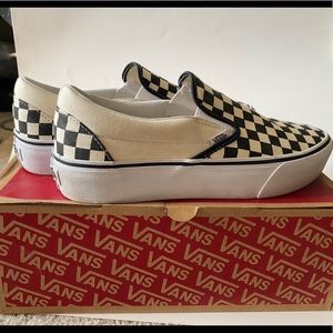 Platform Checkerboard Classic Slip-On Vans